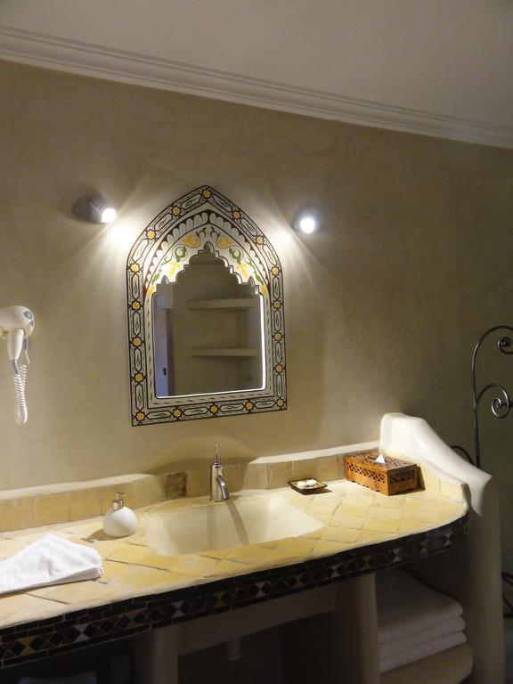Hotel Elmalara à Tafraout Extérieur photo