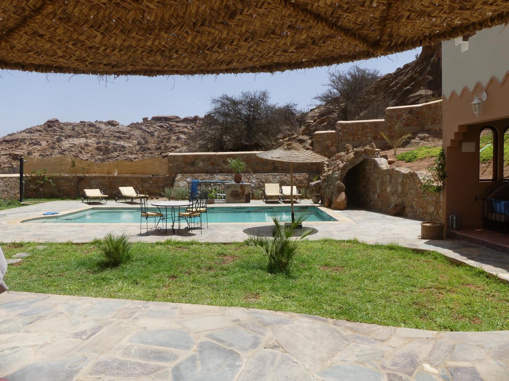 Hotel Elmalara à Tafraout Extérieur photo